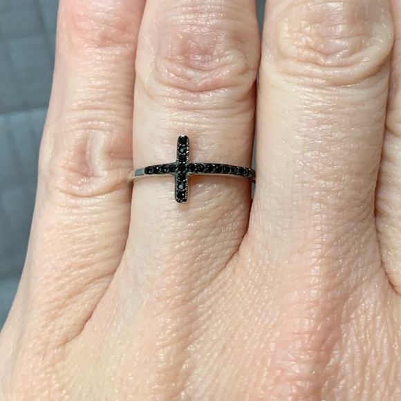 Sterling Silver Black CZ Sideways Cross Ring - Picture 7 of 7